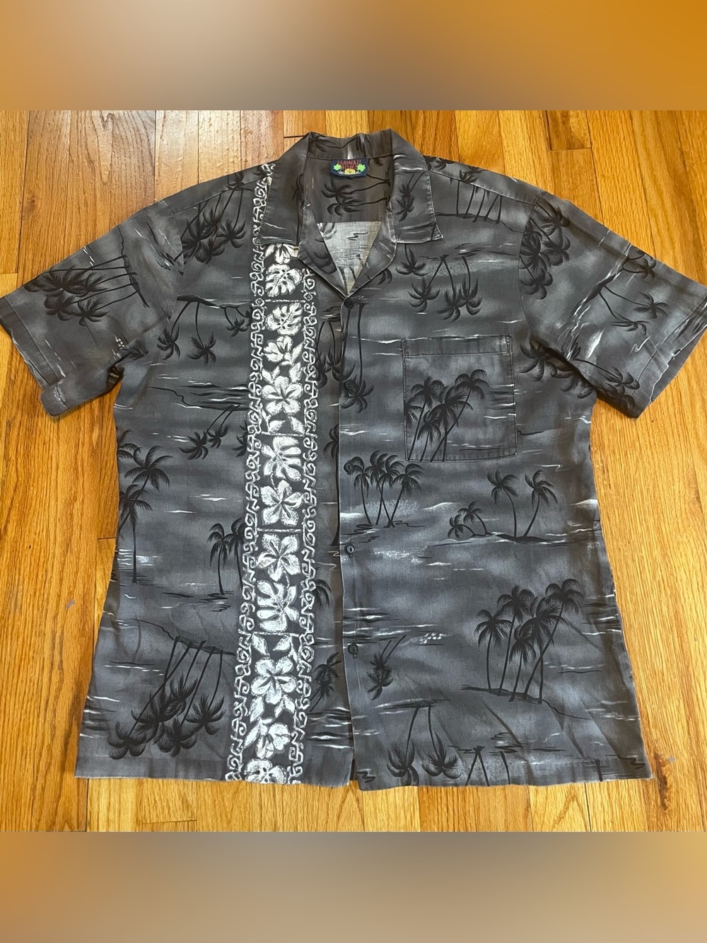 Hawaii Blues Tropical Palm Print Casual Button-Down Shirt Men’s L Resort Wear